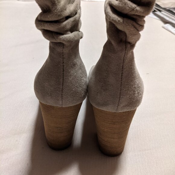 Open Toe Suede Booties - Picture 4 of 6